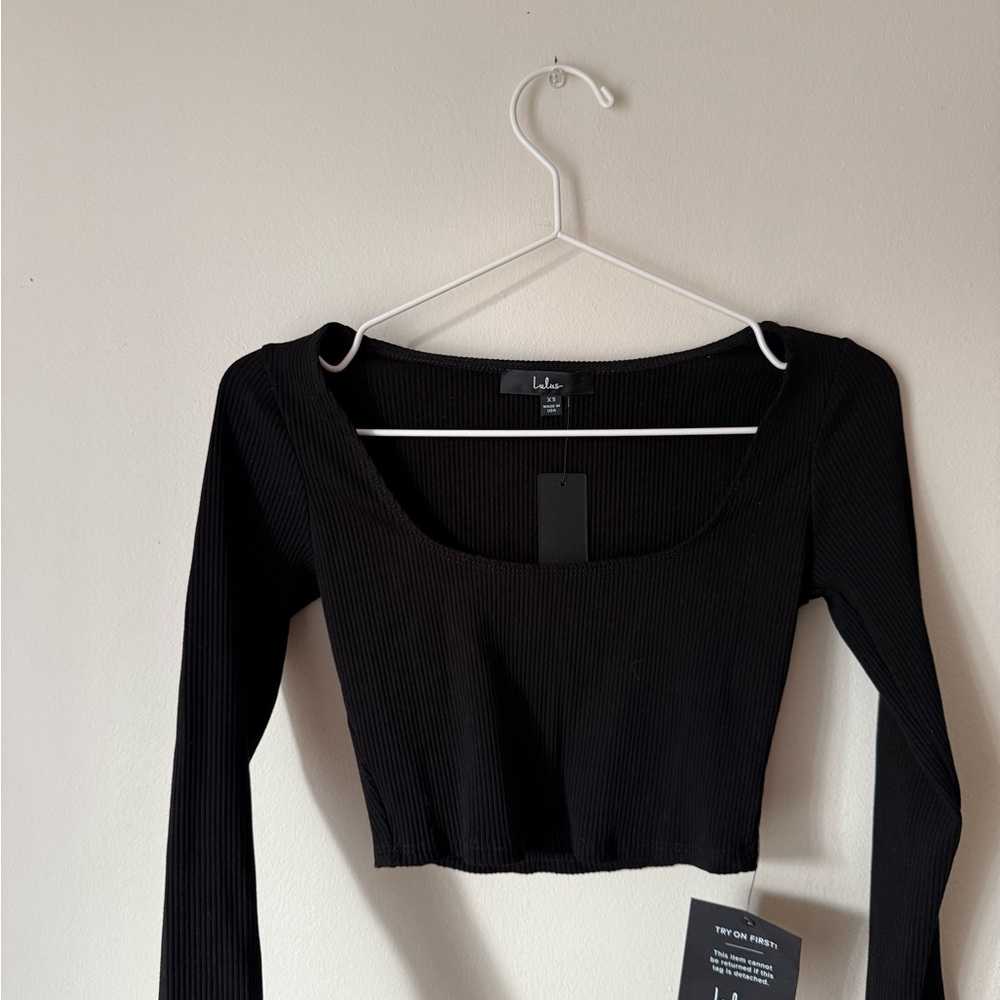 Lulu's Black Ribbed Long Sleeve Crop Knit Top